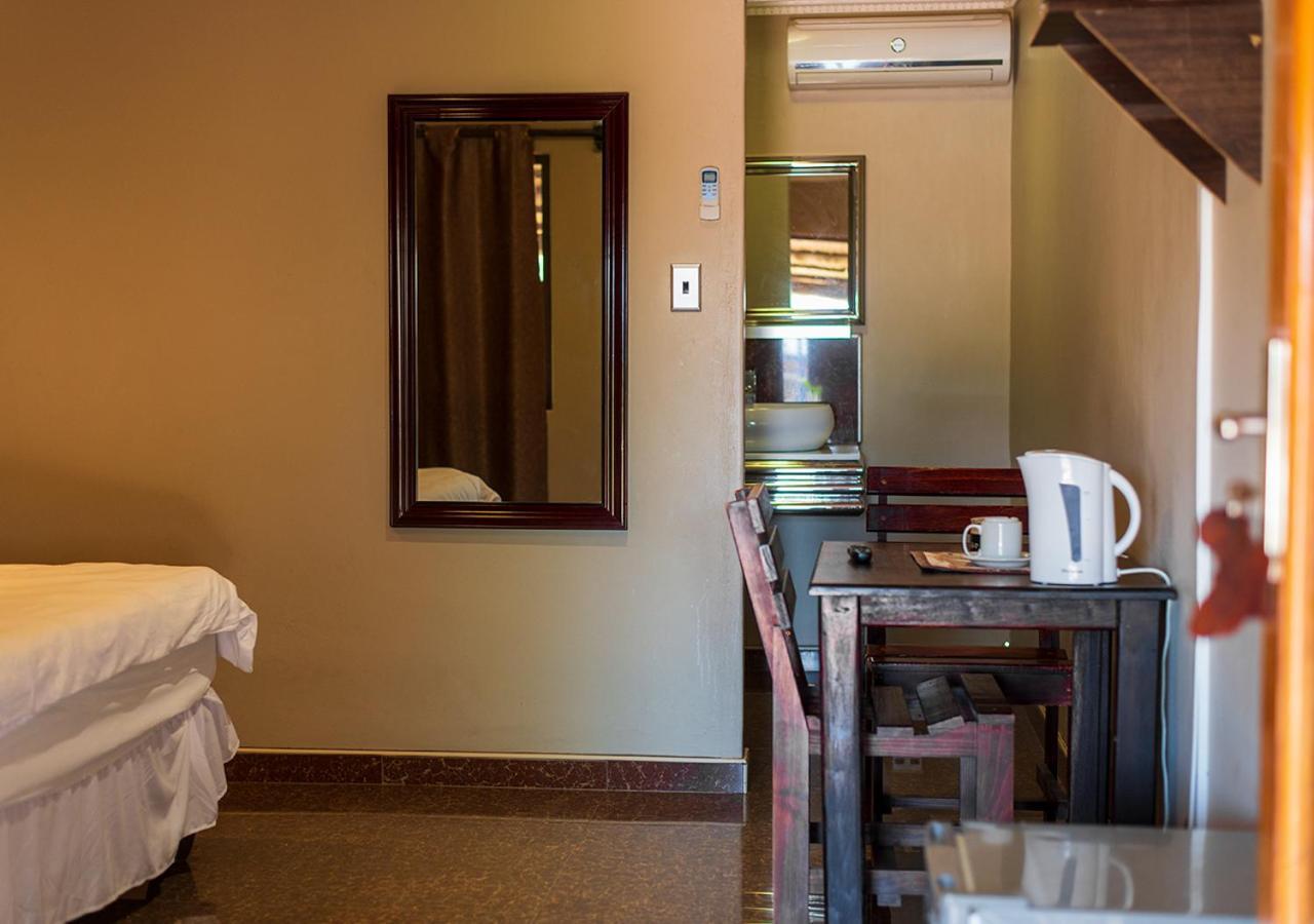 Msc Hotel Otjiwarongo Monitronics Zewnętrze zdjęcie