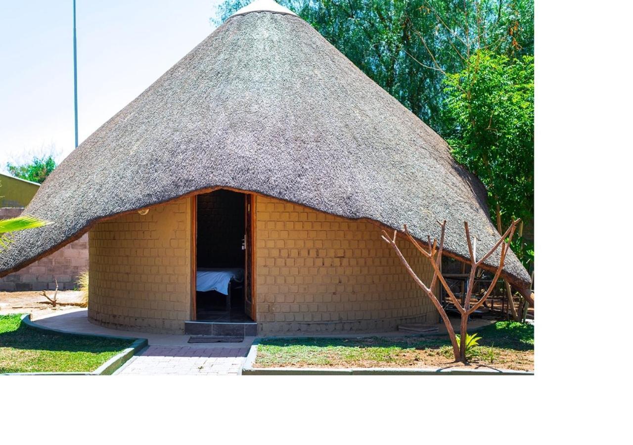 Msc Hotel Otjiwarongo Monitronics Zewnętrze zdjęcie