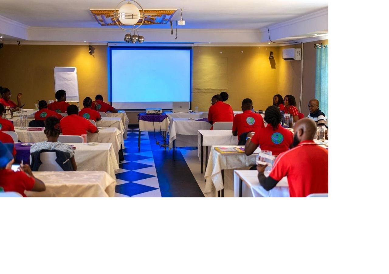 Msc Hotel Otjiwarongo Monitronics Zewnętrze zdjęcie