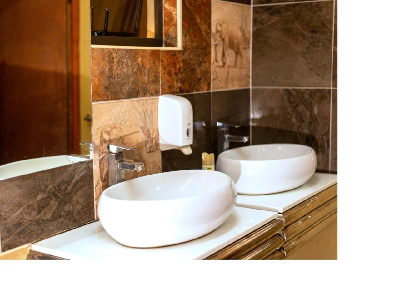 Msc Hotel Otjiwarongo Monitronics Zewnętrze zdjęcie