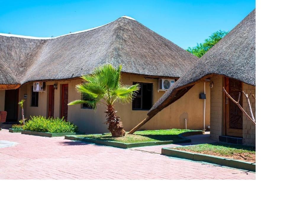 Msc Hotel Otjiwarongo Monitronics Zewnętrze zdjęcie